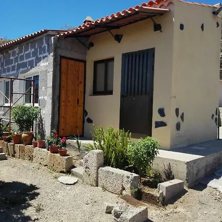 Casita Rural Y Casa Cueva El Perucho Casa de Férias Güimar