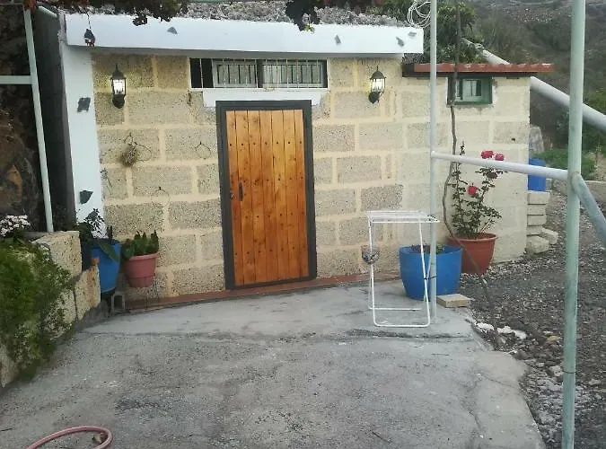 Casa Cueva Y Casita Rural El Perucho Tatil Evi